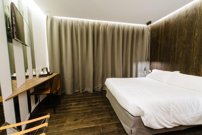 Atypik Hotel Clichy Εξωτερικό φωτογραφία