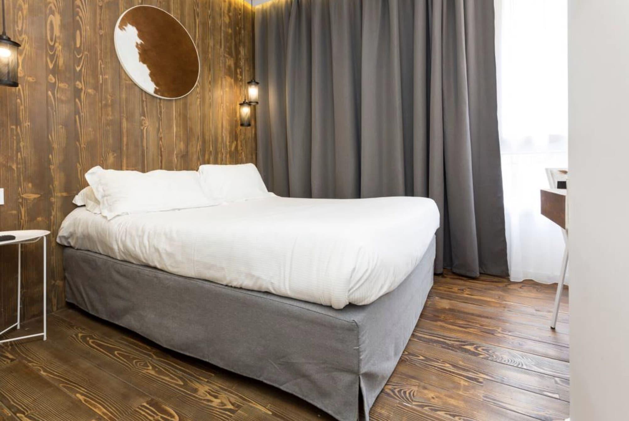 Atypik Hotel Clichy Εξωτερικό φωτογραφία