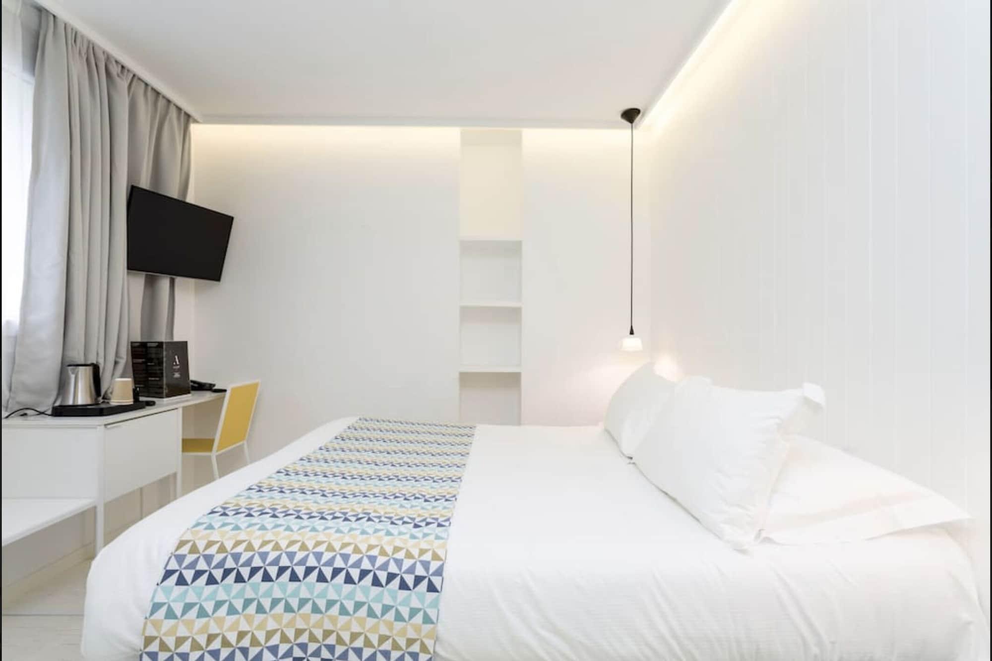 Atypik Hotel Clichy Εξωτερικό φωτογραφία