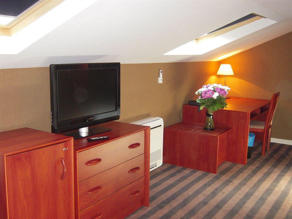 Atypik Hotel Clichy Εξωτερικό φωτογραφία