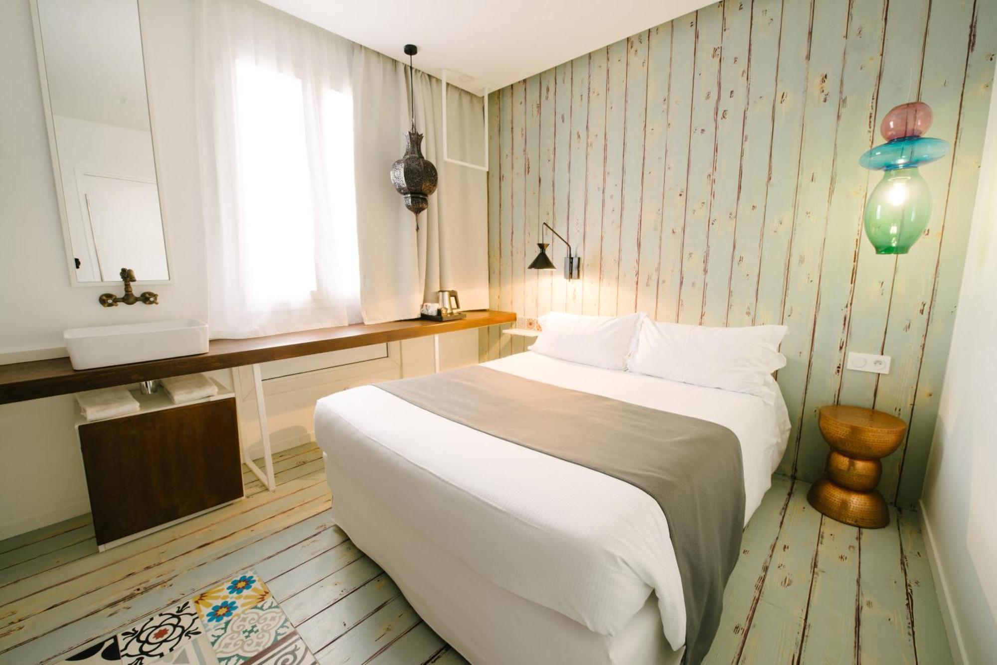 Atypik Hotel Clichy Εξωτερικό φωτογραφία