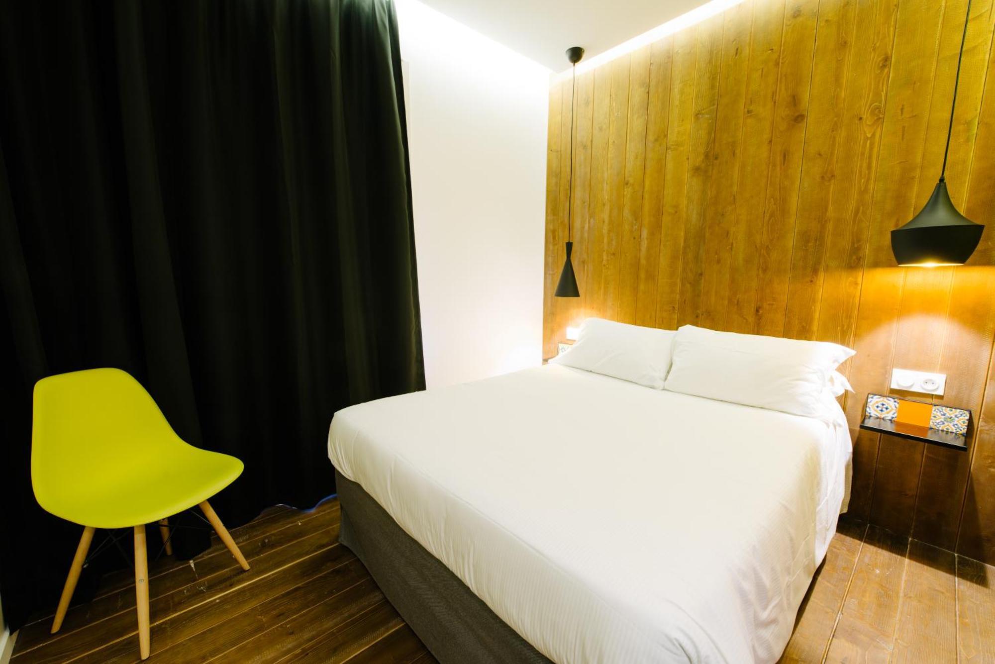 Atypik Hotel Clichy Εξωτερικό φωτογραφία