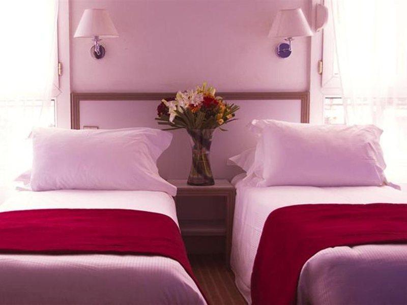 Atypik Hotel Clichy Εξωτερικό φωτογραφία